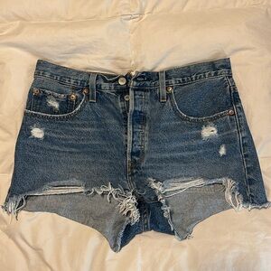 Levis 501 jean shorts